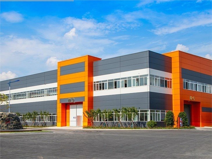 Q235 Prefabricated Steel Warehouse Alkyd Paiting